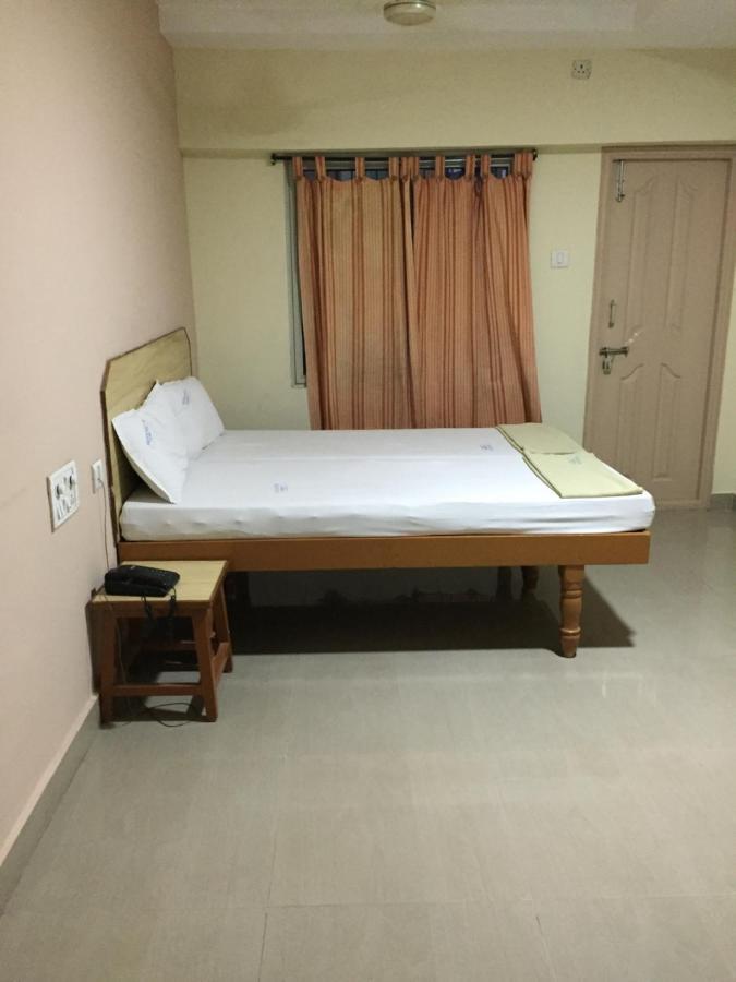 Hotel Suprabath Towers Tirupati Exterior foto
